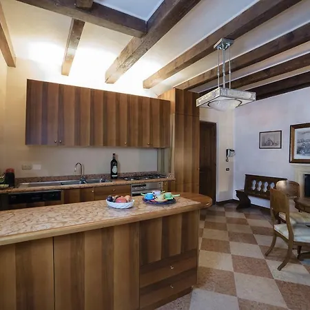 Alexandra Suites Verona