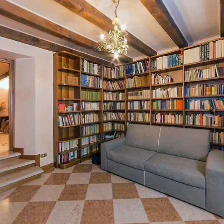 Alexandra Suites Apartment Verona